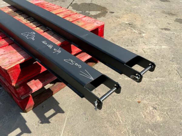 2.5mt FORKLIFT TRUCK EXTENSION FORKS.....250. 377209238