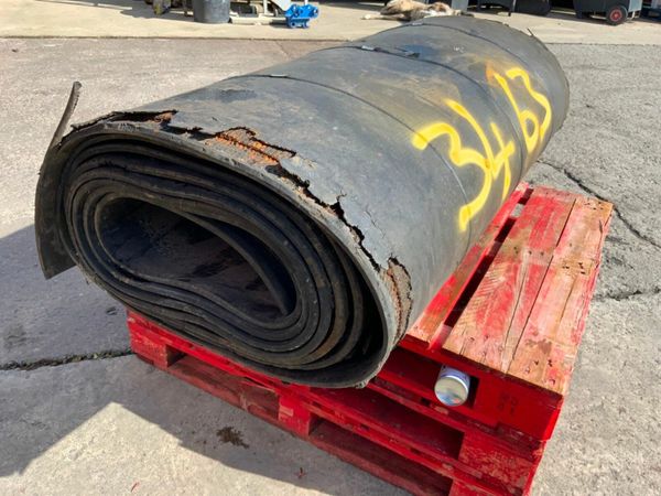 34ft x 63" RUBBER TRAILER MATTING......3463. 377209332