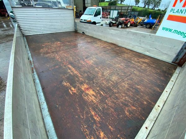 2012 NISSAN CABSTER 35.13..PARTS / SPARES. 377209461