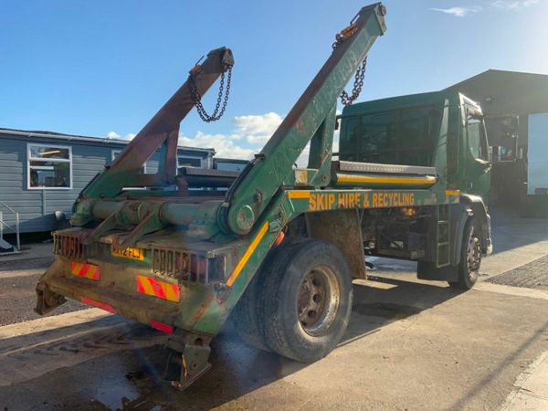 2013 DAF LF55.220 CHAINLIFT SKIP TRUCK...PARTS. 377209488