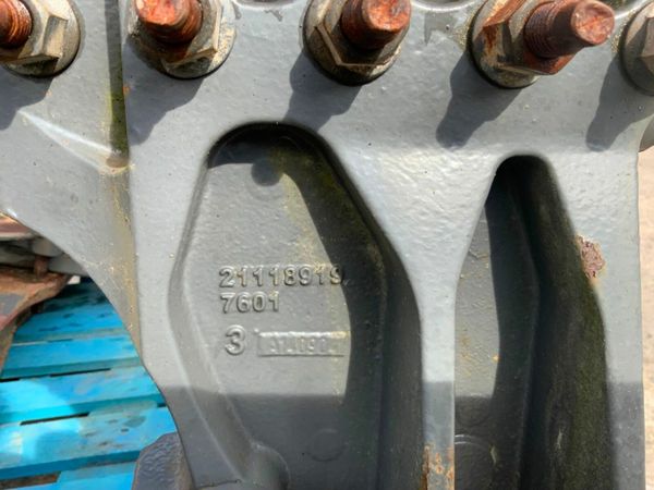 Volvo FH NON STEER LIFT AXLE ASSEMBLY.VERSION 4. 377209618