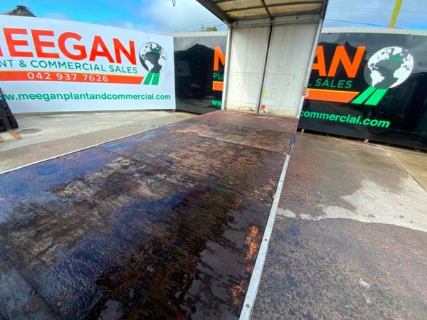 TWIN WHEEL CURTAINSIDE TRAILER CHASSIS...188 377209717