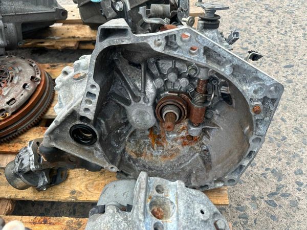 2013 PEUGEOT 107 PETROL GEARBOX....P28G110 377209855
