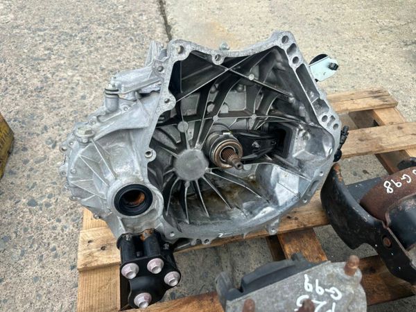 2018 MAZDA 3  ... SKYACTIV GEARBOX PETROL 377210052