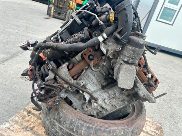 2011 citroen c3 or peugeot 1.4 HDI ENGINE 377210140