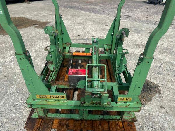 tractor stillage 377210182