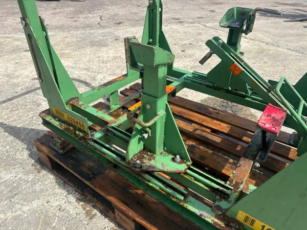 tractor stillage 377210185