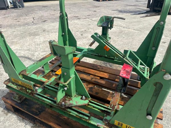 tractor stillage 377210186