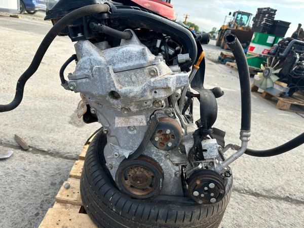 2014 ... NISSAN JUKE ... 1.6 PETROL ENGINE. 377210256