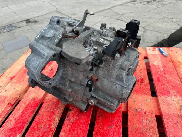 2016 POLO GT GEARBOX 1.4 TSI......P20G84 377210277