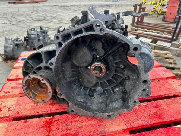 2016 POLO GT GEARBOX 1.4 TSI......P20G84 377210280