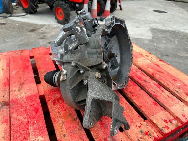 2016 OPEL INSIGNIA 1.8 PETROL GEARBOX...P20G83 377210317