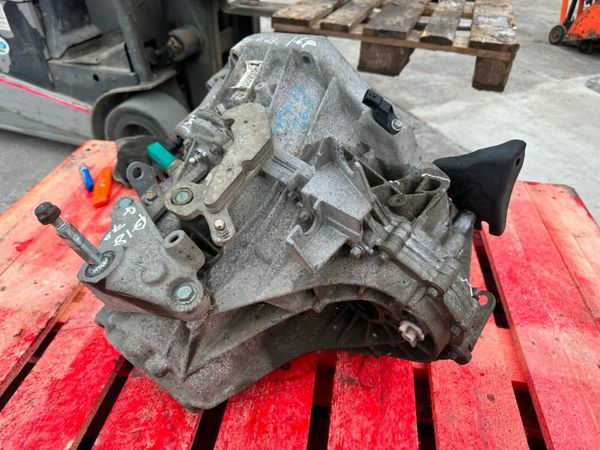 NISSAN QASHQUI 1.6 PETROL GEARBOX.....P18G78 377210427