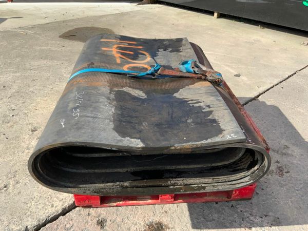 RUBBER CONVEYOR / CATTLE MATTING.......1420. 377210543