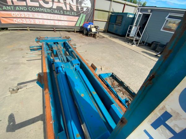 2017 BOUGHTON 8132 BIG HOOK SKIP GEAR.....772.. 377210585