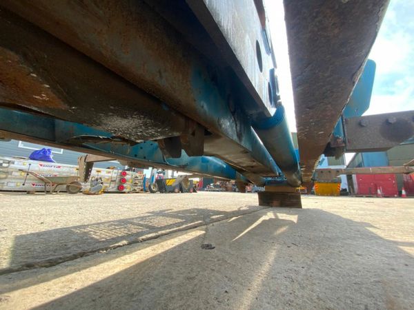 2017 BOUGHTON 8132 BIG HOOK SKIP GEAR.....772.. 377210597