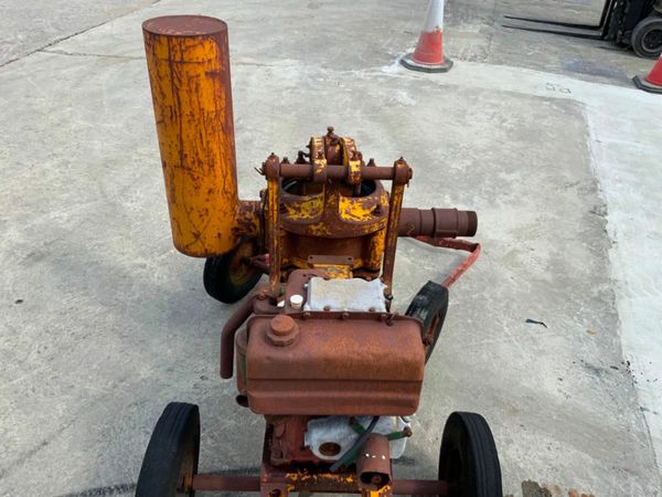 BENFORD / LISTER DIAPHRAGM water PUMP.....680 377210669