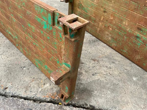 3.0mt x 1.0mt  TRENCH BOX EXTENSIONS....1272.. 377210693