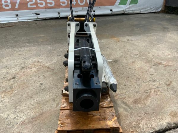 ESSENTIAL EB80 HYDRAULIC BREAKER...65mm. 377210630