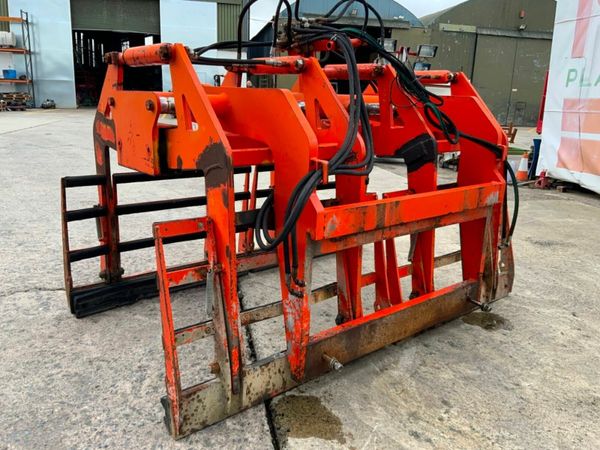 FINLAY HYDRAULIC BLOCK GRAB......4 BALE. 377210747