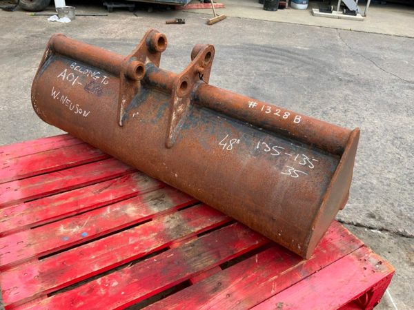 48" GRADING BUCKET....35mm PINS.......1328. 377210789