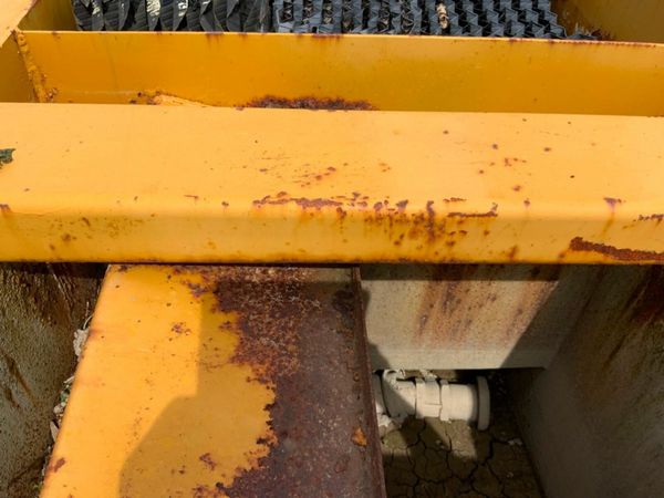 KELLY TANK SETTLEMENT TANK & STILLAGES..940t 377210715