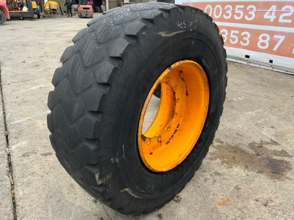 17.5 x 25 TELEPORTER / LOADER RIMS & TYRES. 377210948