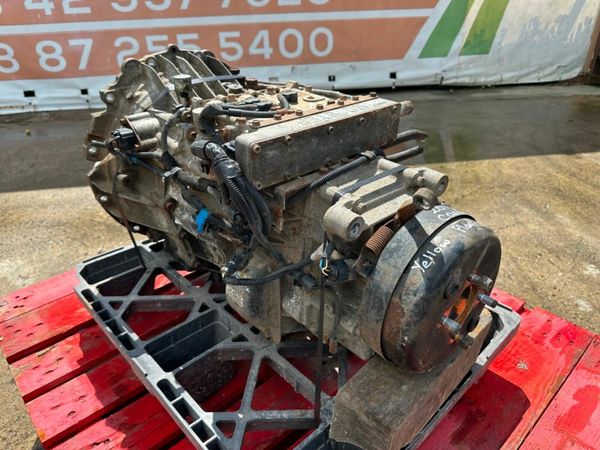 2013 MITSUBISHI AUTO GEARBOX.....3.0 D 377211051