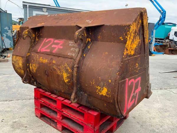80" WHEELED LOADER BUCKET...........127. 377211084
