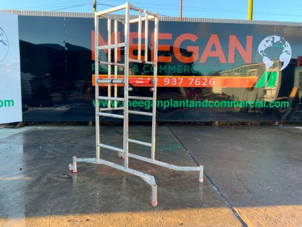 POP UP ALUMINIUM SCAFFOLDING PODIUM......707. 377211148