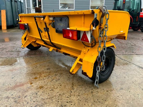 EPOKE TMK 10 SALT SPREADER / GRITTER....723-1 377211102
