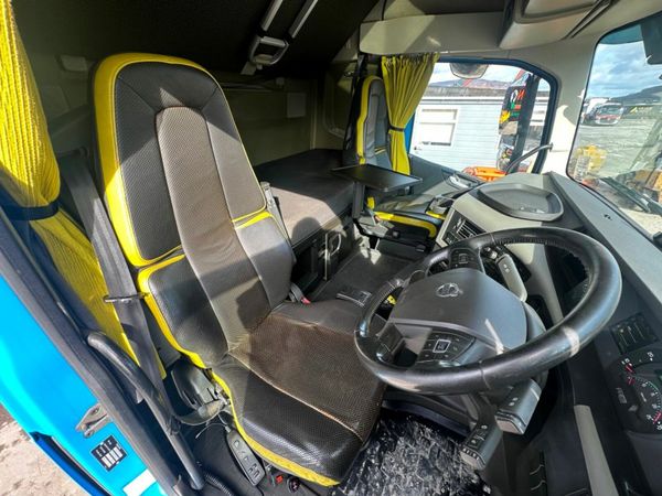 Volvo FH 750...FH16 ...TAG AXLE. 377211138