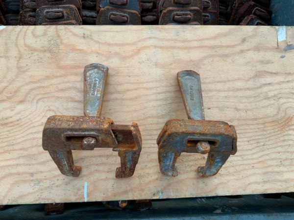 MEVA FORMWORK / SHUTTERING CLAMPS.....622/1. 377211252