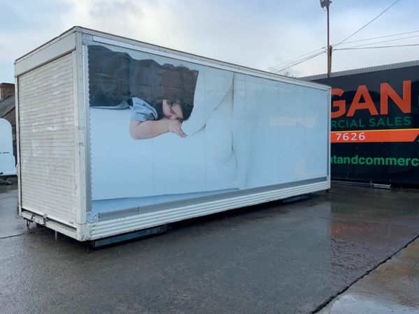 DEMOUNTABLE FURNITURE BOX BODY.....STORAGE...3322 377211260