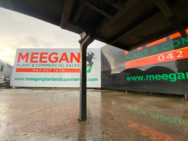 DEMOUNTABLE FURNITURE BOX BODY.....STORAGE...3322 377211273