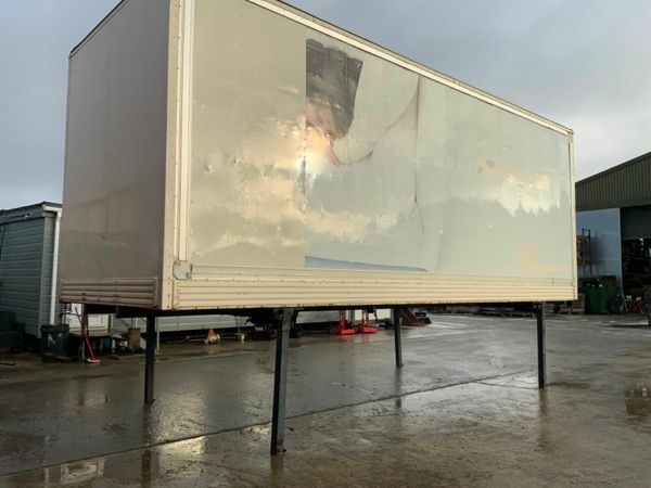 DEMOUNTABLE FURNITURE BOX BODY.....STORAGE...3322 377211277