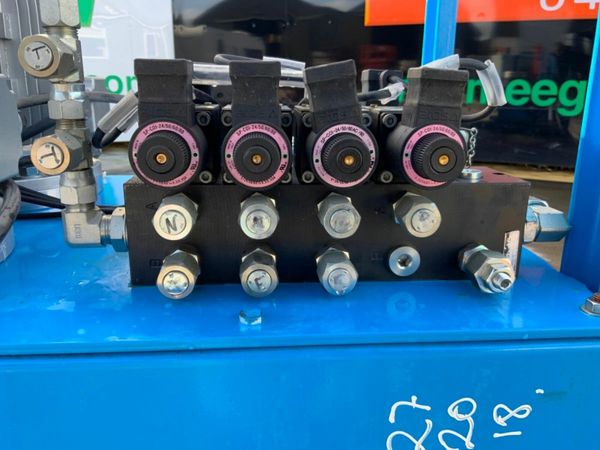 UNUSED 6kw HYDRAULIC POWER PACK.......750J. 377211490