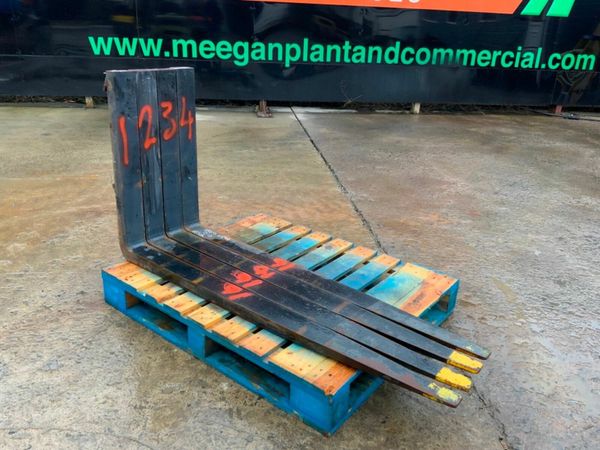 1500mm x 800mm FORKS....16" CARRIAGE.......729. 377211545