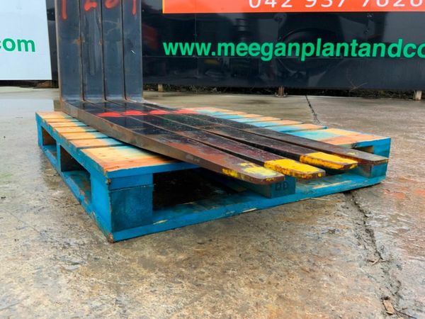 1500mm x 800mm FORKS....16" CARRIAGE.......729. 377211559