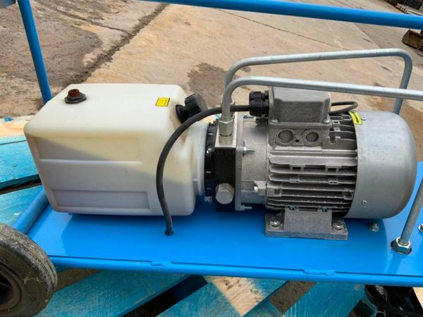PORTABLE HYDRAULIC POWER PACK.....240v.....52. 377211593