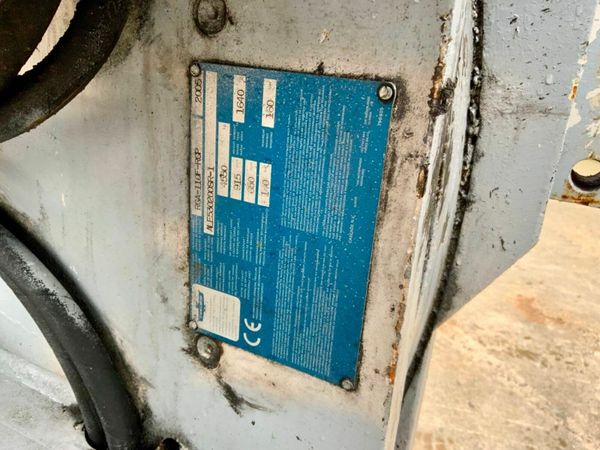 CASCADE 110f  HYDRAULIC ROLL CLAMP.......615p. 377211501