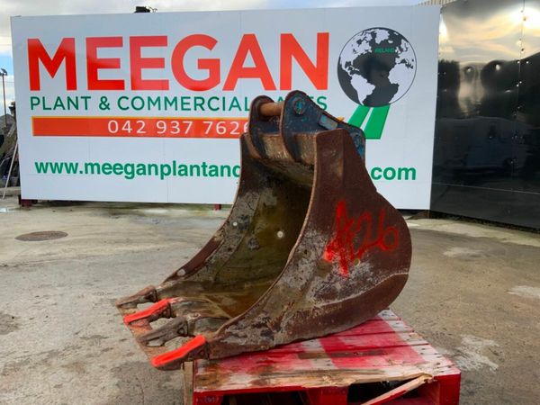 30" HILL DIGGING BUCKET...65mm PINS.....#26. 377211655