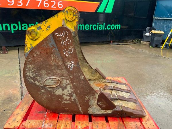 24" STRICKLAND BUCKET.........50mm PINS........003 377211637