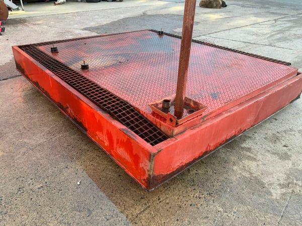 1500lts LOW LEVEL FUEL TANK / SPILL TRAY......072. 377211846