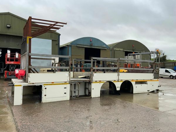 30ft LIGHTWEIGHT FLAT BED / PLANT BODY. 377211944