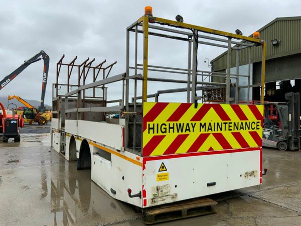 30ft LIGHTWEIGHT FLAT BED / PLANT BODY. 377211953