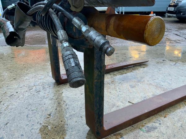 JCB FORK POSITIONER / SIDE SHIFT CARRIAGE. 377212045