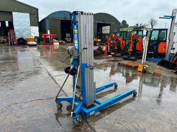 2014 GENIE SLA 25 MATERIAL LIFT HOIST 377212283
