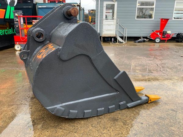 72"  DIGGING BUCKET.........90mm PINS.....1520. 377212372