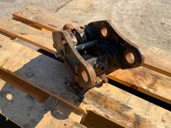 'WHITES' MANUAL QUICK HITCH....30mm PINS....1494t. 377212643